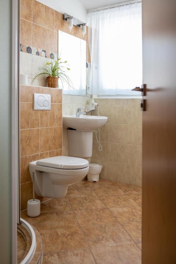 Hotel Tišnovská Rychta Esterno foto