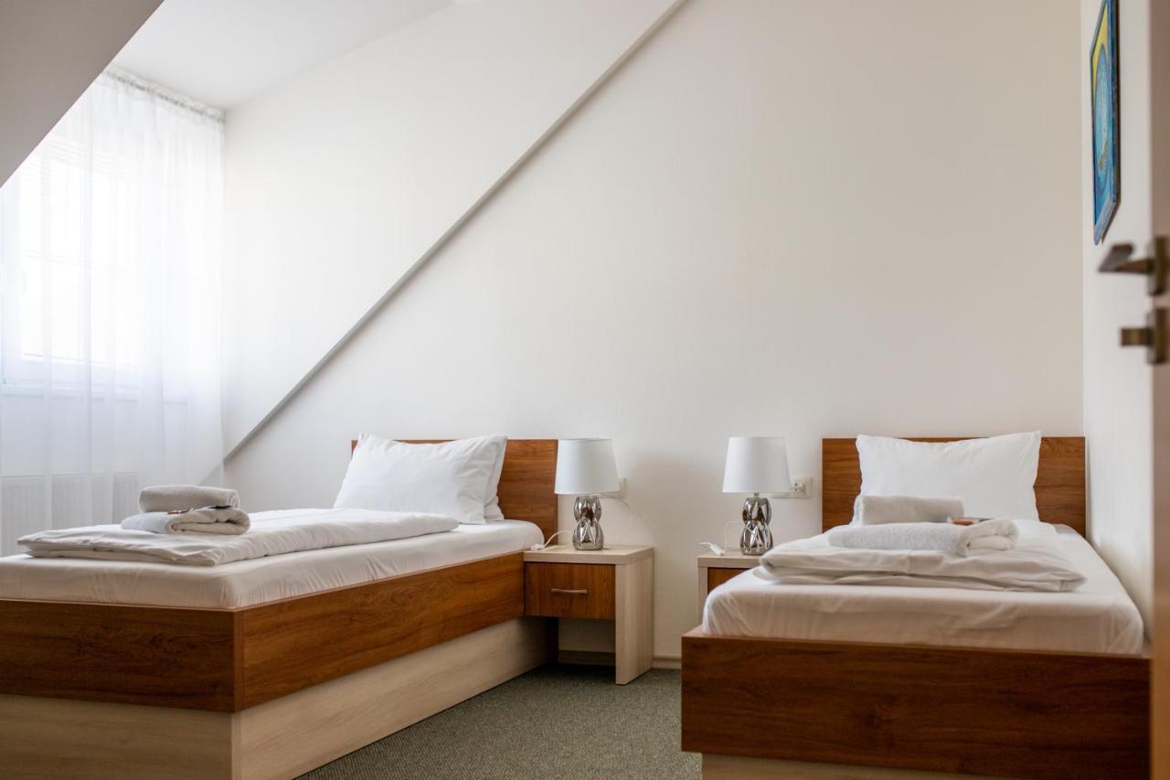 Hotel Tišnovská Rychta Esterno foto