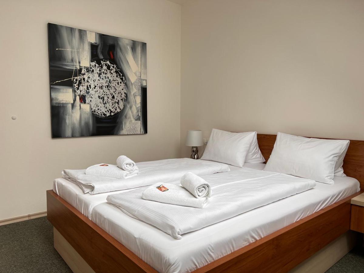 Hotel Tišnovská Rychta Esterno foto