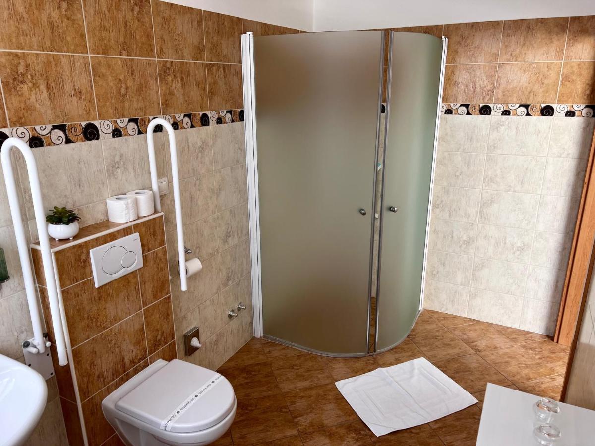 Hotel Tišnovská Rychta Esterno foto